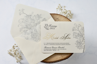 Dombornyomott virágmintás esküvői meghívó borítékkal