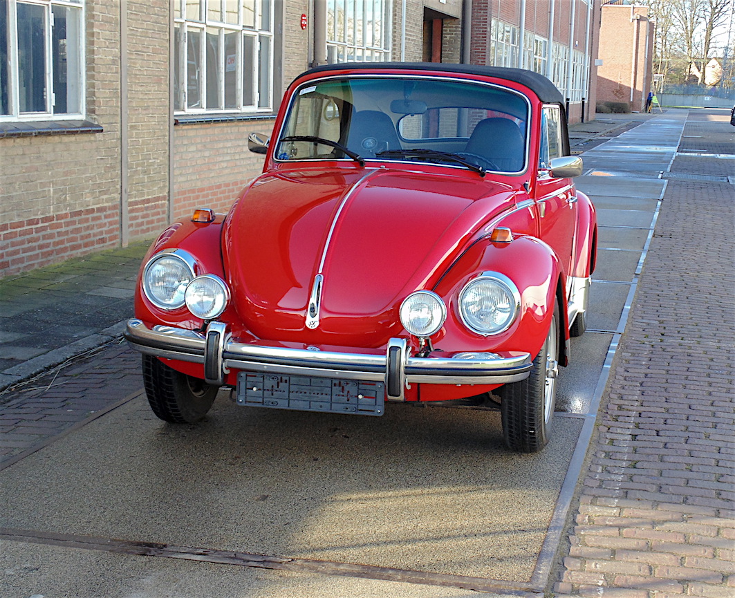 VolksWagen L30E BAHIAROT nemfémes szín 1 liter