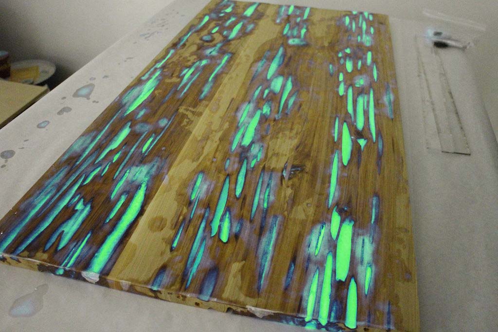Epoxigyanta zöld foszfor pigmenttel 1200 gramm